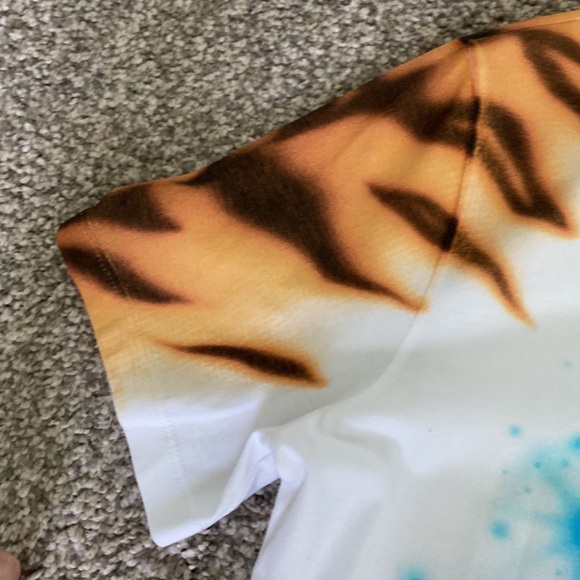 NWOT Stella McCartney Year of the Tiger T-shirt Small - Picture 4 of 6